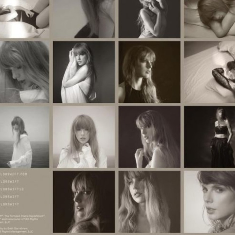 Taylor Swift 2026 Calender - Picture 16 of 16